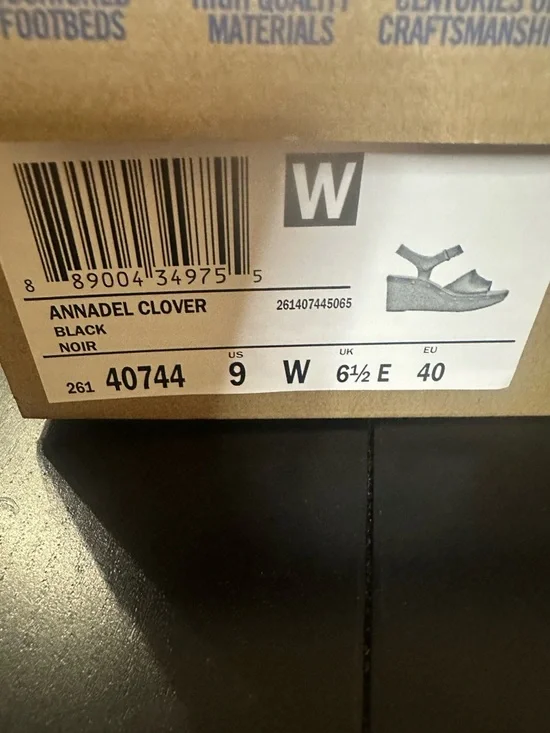 Clarks Black Leather Cork Wedge Sandal - Picture 11 of 14